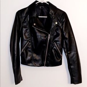 h&m black leather jacket zip with pockets